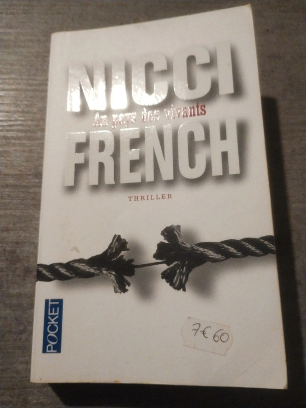 Au pays des vivants nicci french