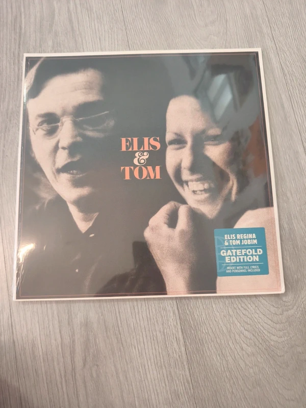 Vinyl Elis & Tom