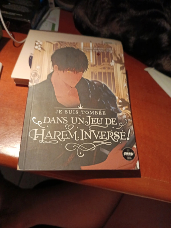 Je suis tombée dans un jeu de harem inversé