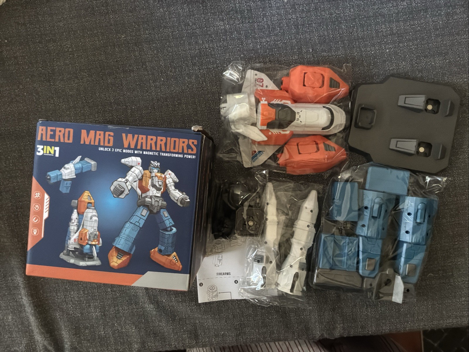 AERO MAG WARRIORS Robot Toy Transformers 3 IN 1 space shuttle scifi Magnetic