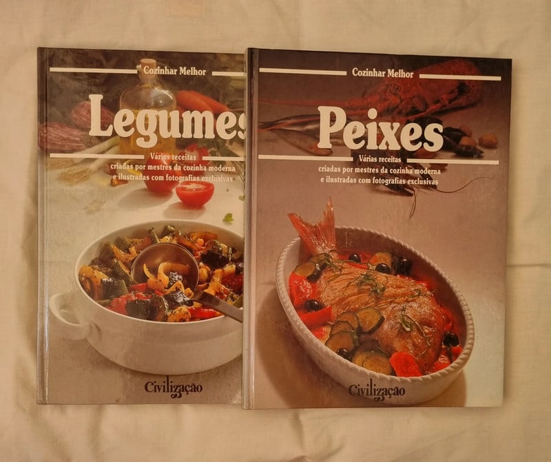 2 livros de culinária: Cozinhar Melhor Peixes e Legumes em português