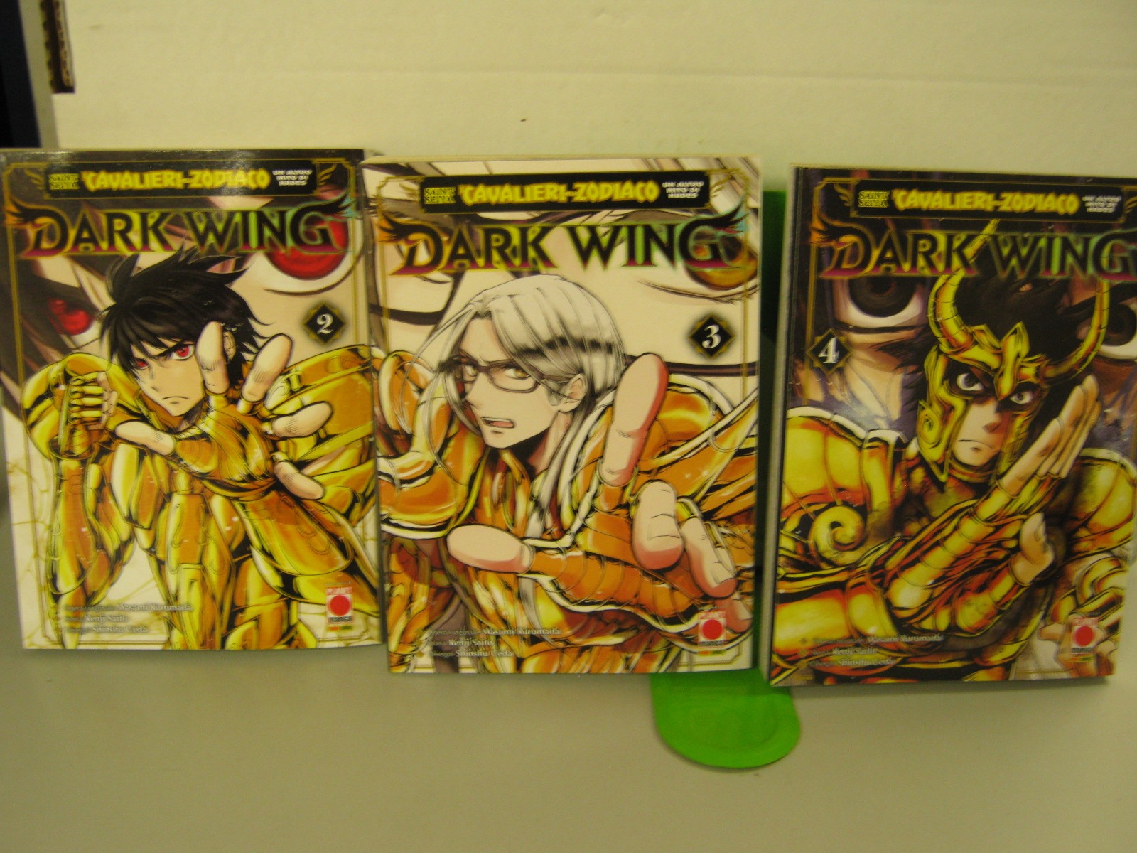 I CAVALIERI DELLO ZODIACO DARK WING VARI NUMERI A 5 EURO L'UNO - PLANET MANGA
