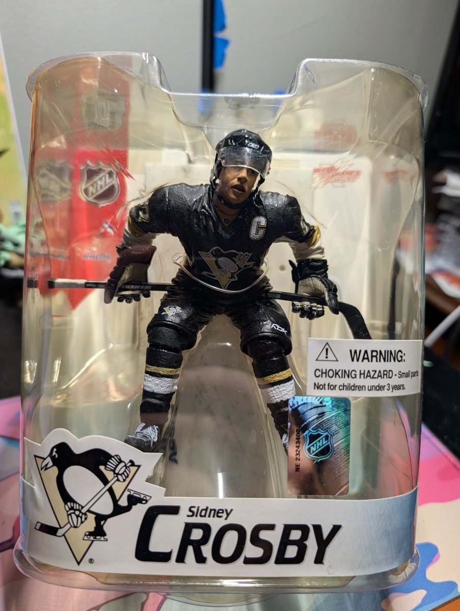 Mcfarlane NHL Serie 16: Sidney Crosby (variante nera) Pittsburgh Penguins, nuovo