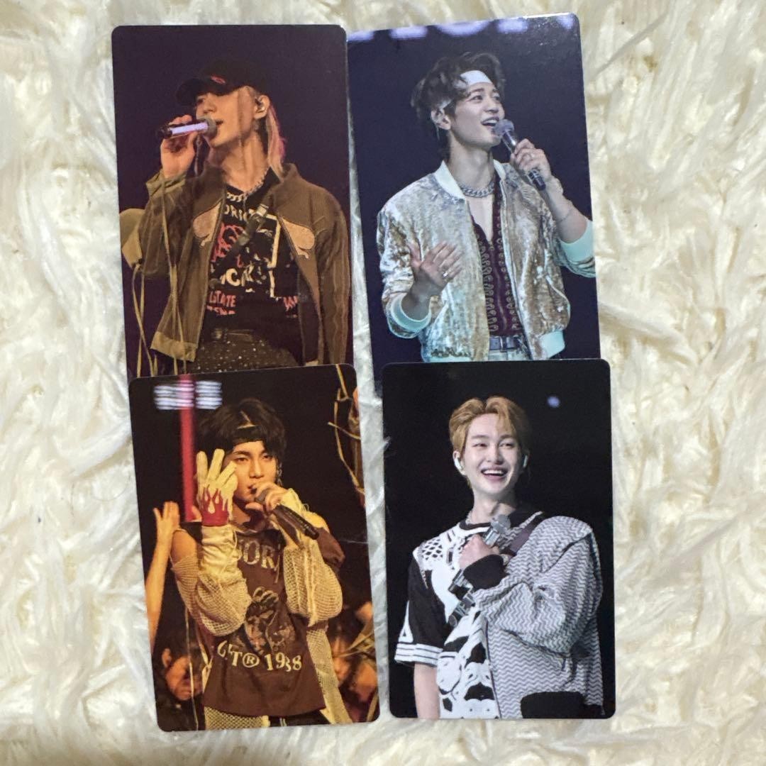 SHINee Photocard Set 4 pezzi SHINee WORLD VI Shop carte singole bonus