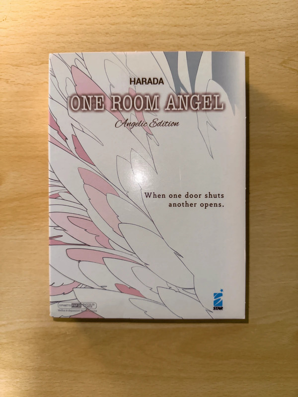 One Room Angel – Angelic Edition Completa di Gadget