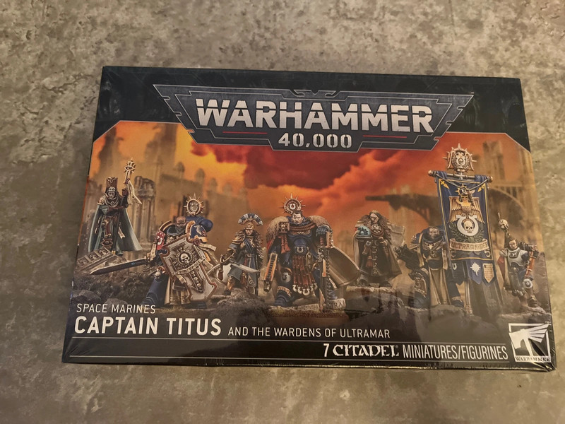 Warhammer 40k Space Marine Captain Titus