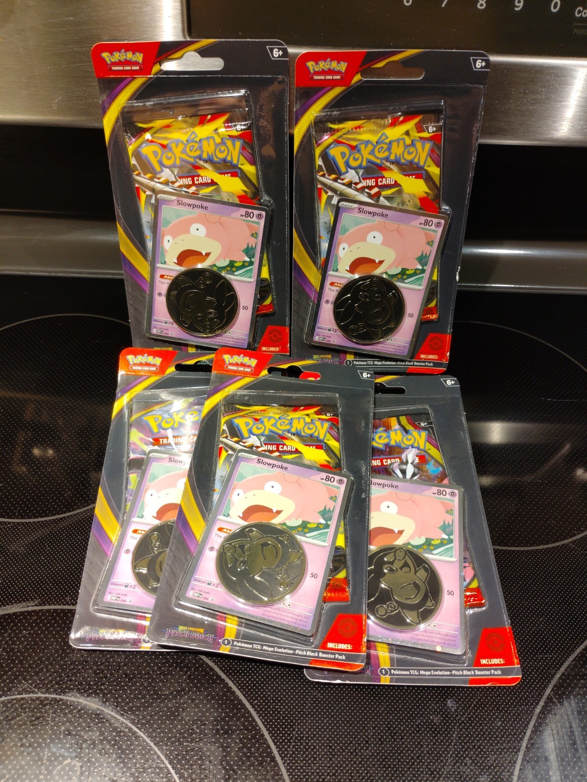 🔥Lotto di 5. Pokémon🏴Pitch Black🏴 blister singolo con promo slowpoke + moneta🔥