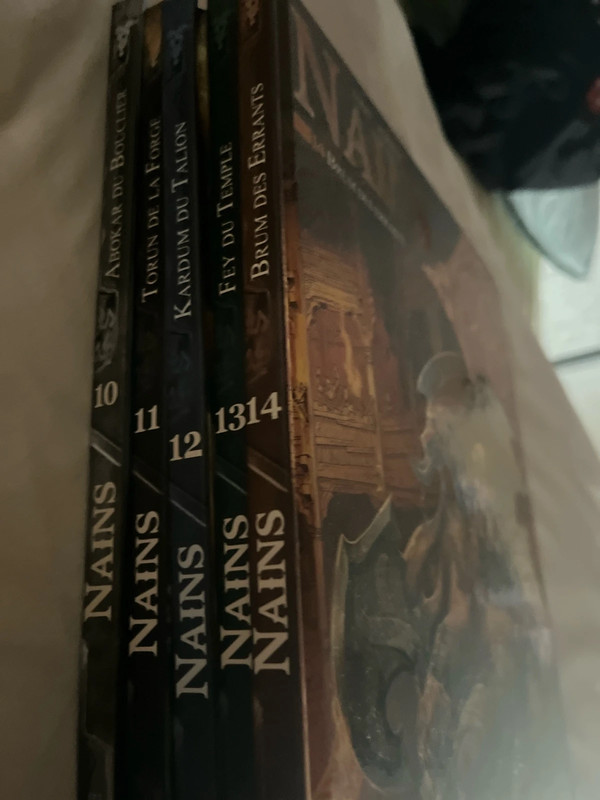 Nains 10-14