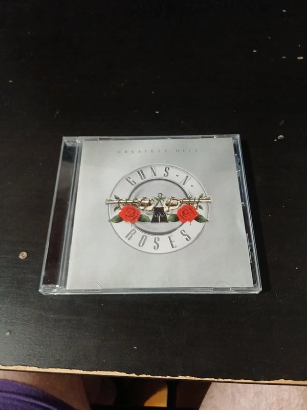 Cd Guns n Roses