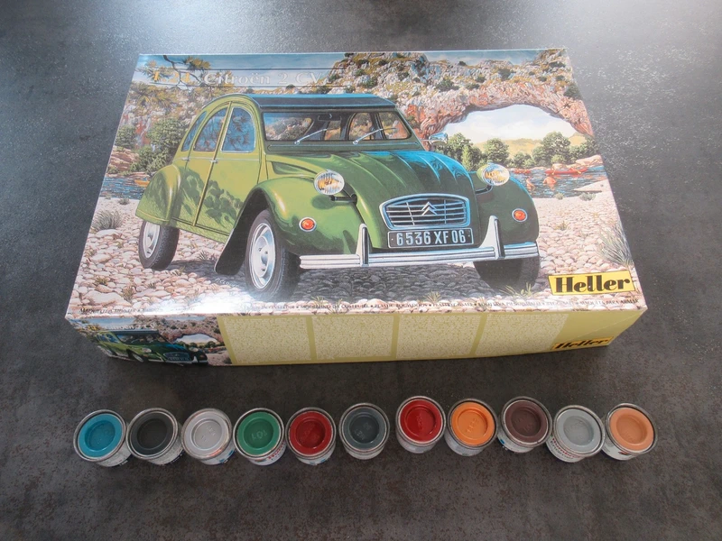 Maquette plastique Heller : Citroën 2CV référence 80765