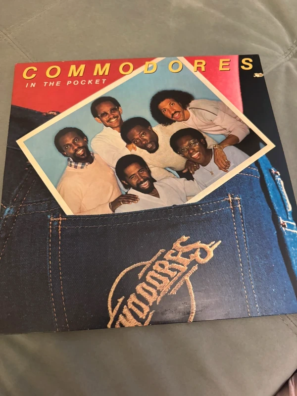Commodores - In the Pocket