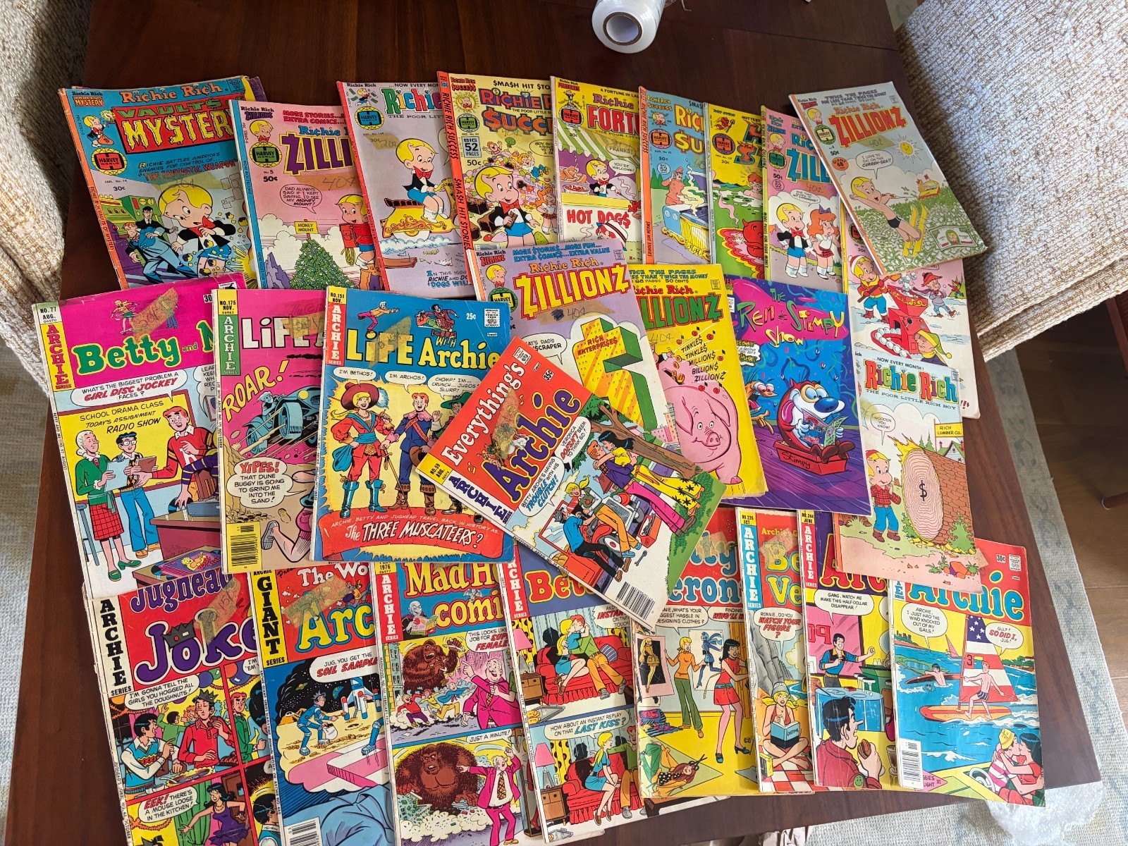 Vintage Comic Book Lot 1970s 1980s Bronze Age - Archie Richie Rich Ren & Stimpy