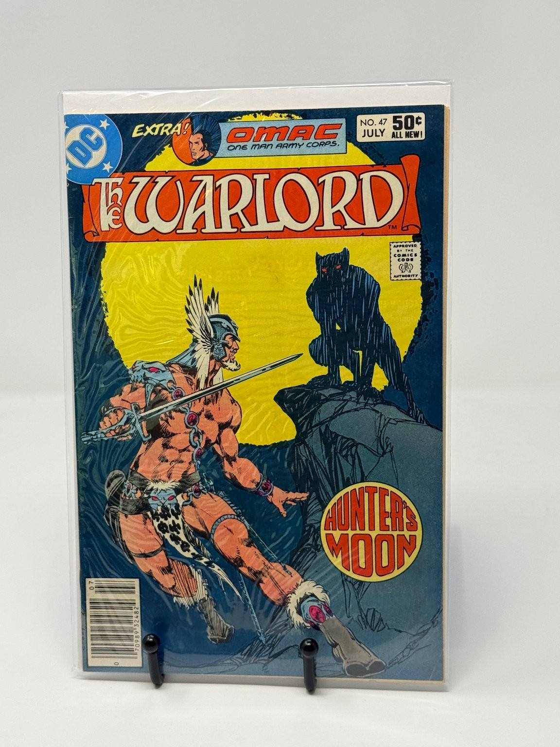 The Warlord #47 Mike Grell DC Comics 1981 OMAC Extra Hunter's Moon Fantasy