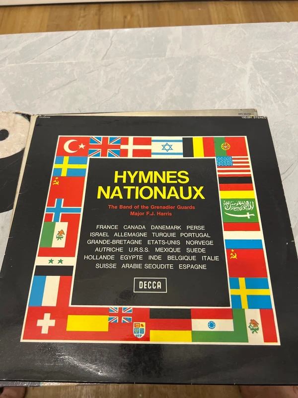 Disco vinil hinos nacionais