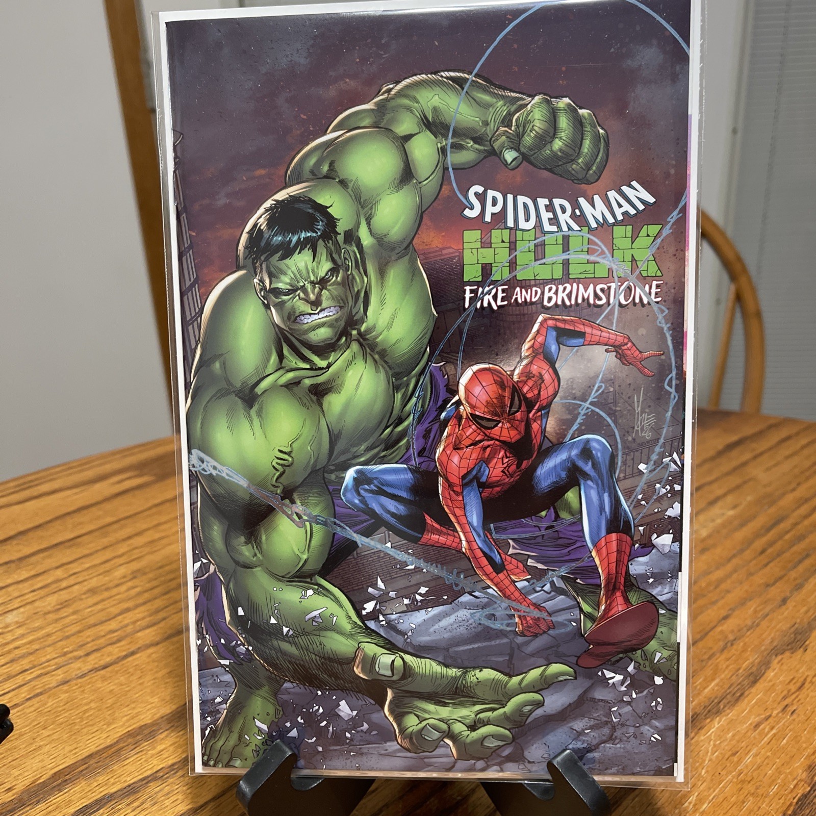 Spider-Man/Hulk: Fuoco e Zolfo #1 Marco Checchetto Spot Foil Variante