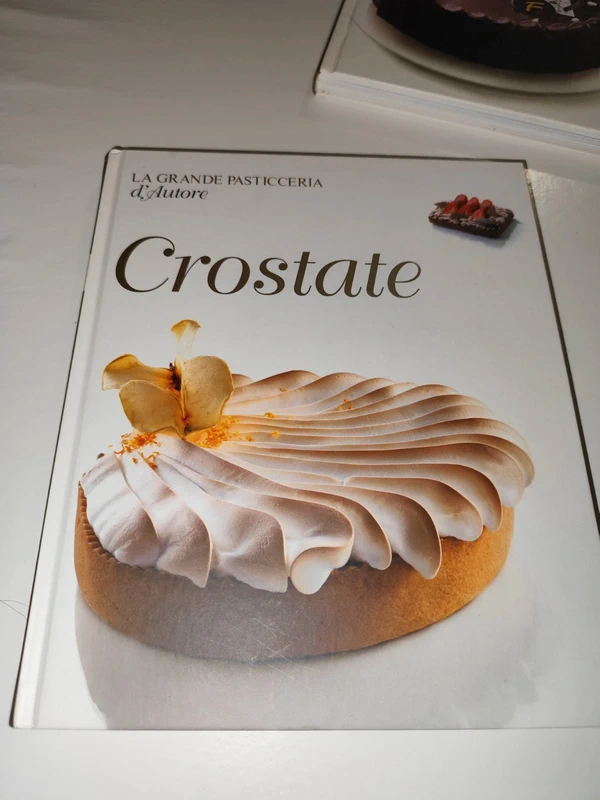 Libro di cucina dolci