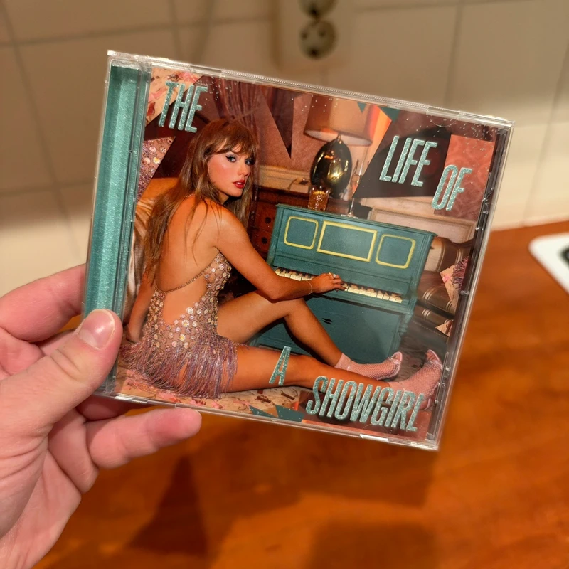Taylor Swift - The Life of a Showgirl | Life is a Song Acoustic Version
