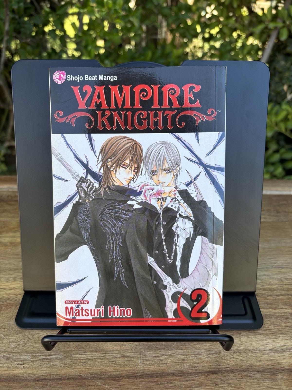 Vampire Knight Volume 2 Shojo Beat Manga Matsuri Hino 2007