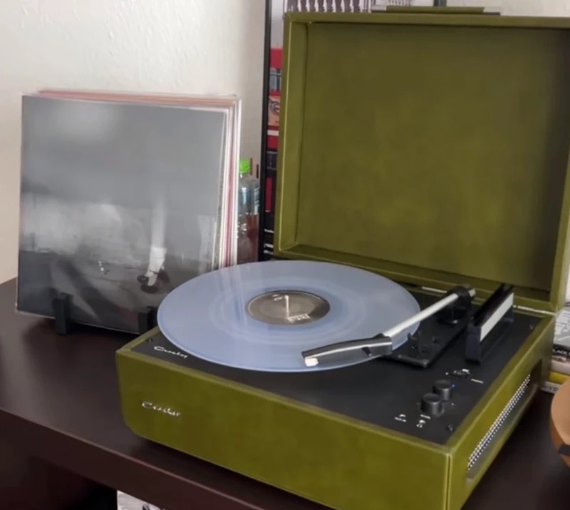 Ariana Grande - Petal Opal Girly Exclusive Vinyl