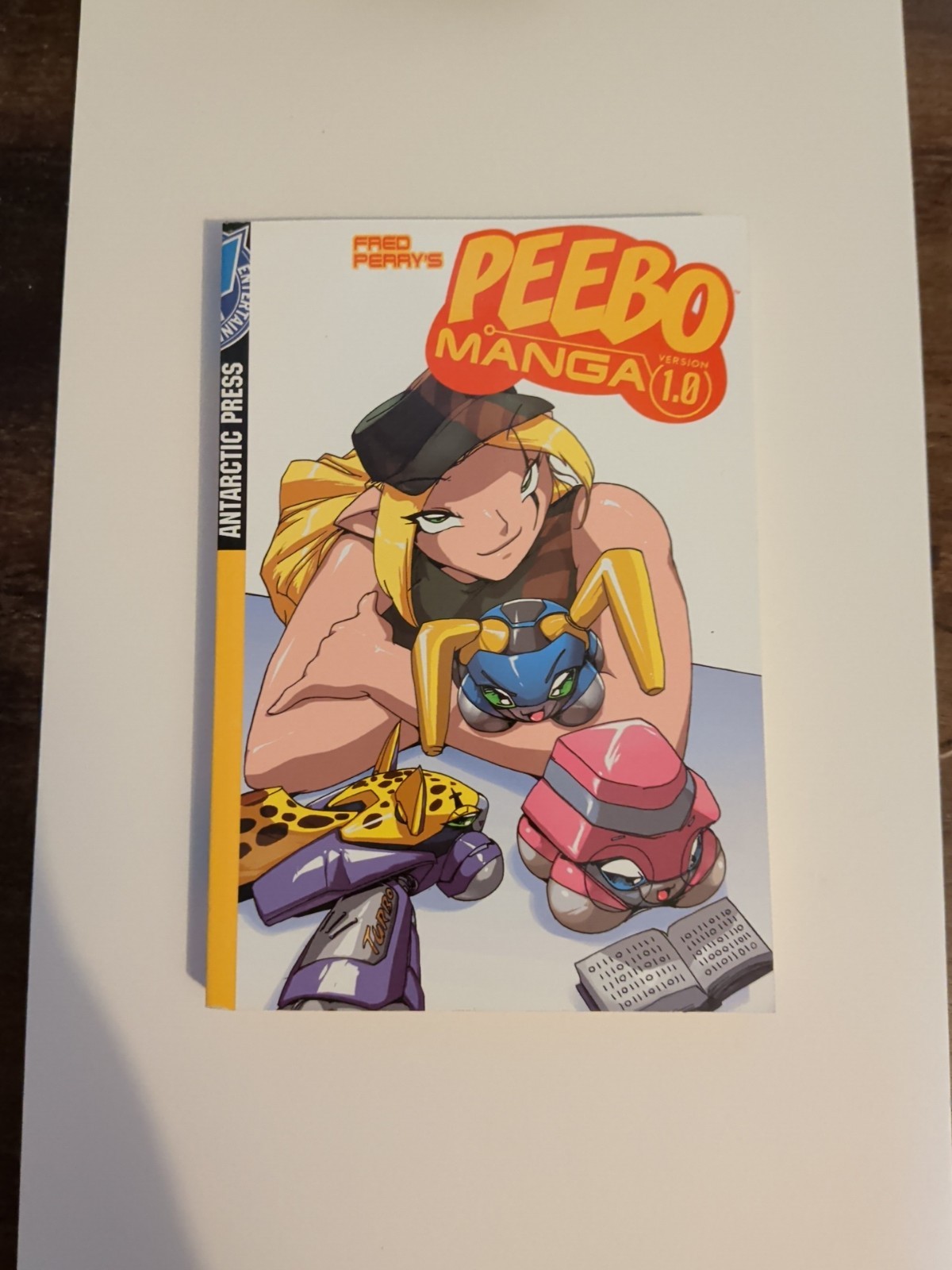 Peebo Manga Versione 1.0 Fred Perry 2005 Stampa Antartica Copertina flessibile 