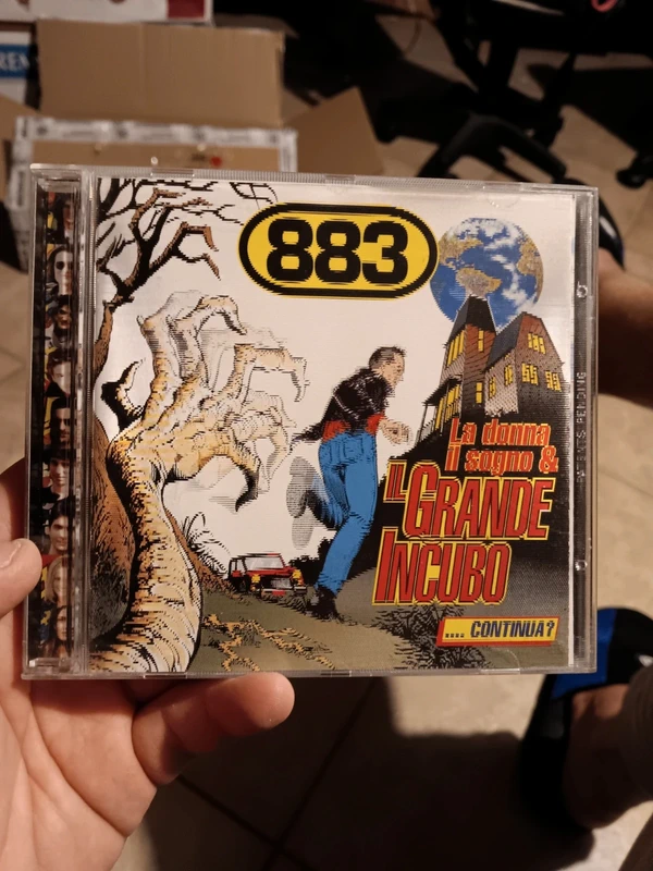 883 "La donna il sogno e il grande incubo"