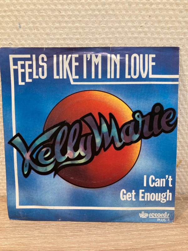 Kelly Marie - feels like I'm in love - single