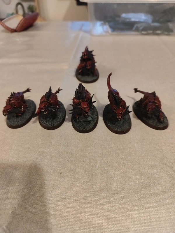 Chien de khorne Warhammer et Karanak