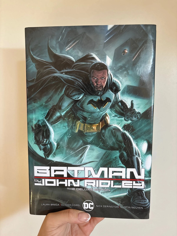 Batman by John Ridley The Deluxe Edition