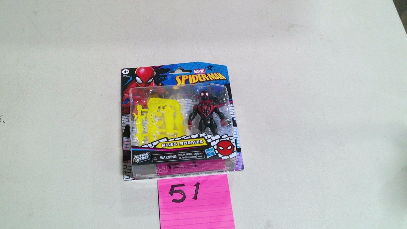 Hasbro Marvel Spider-Man Miles Morales Action Figure 6in Giocattolo in Scatola Nero Usato