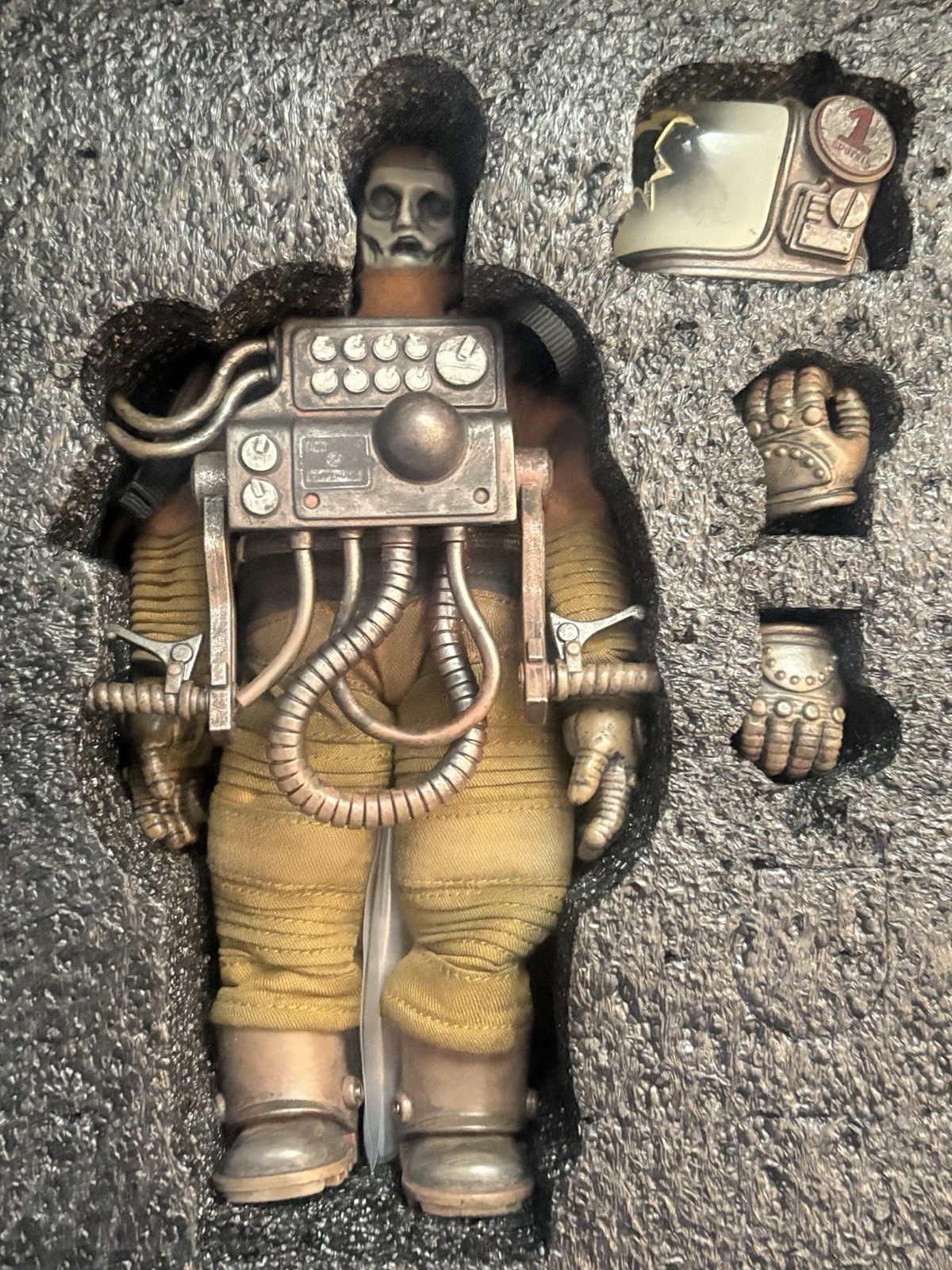 Damtoys X CoalDog 1/12 PES033 Endless Trip  Ⅱ Zombie Astronaut Action Figure