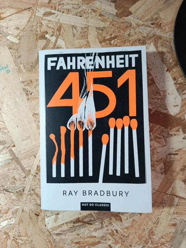Fahrenheit 451