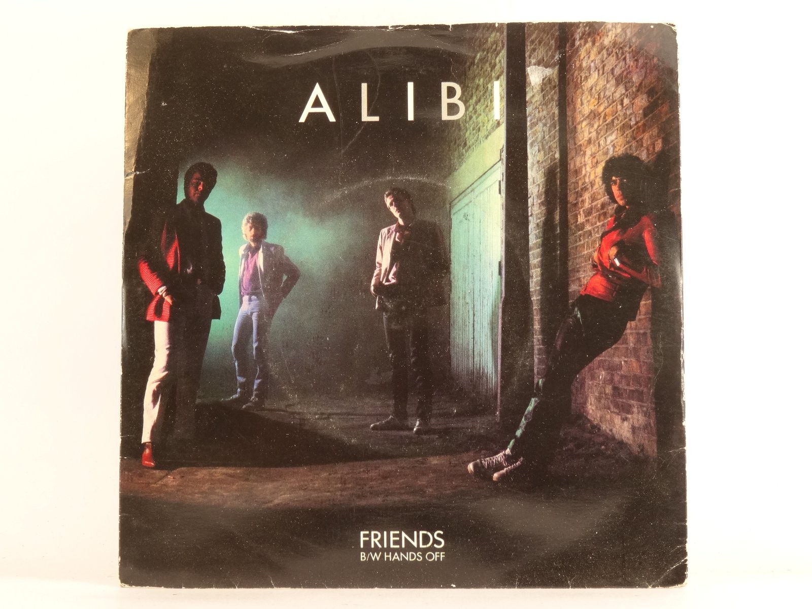 ALIBI FRIENDS (137) 7" MAGNET