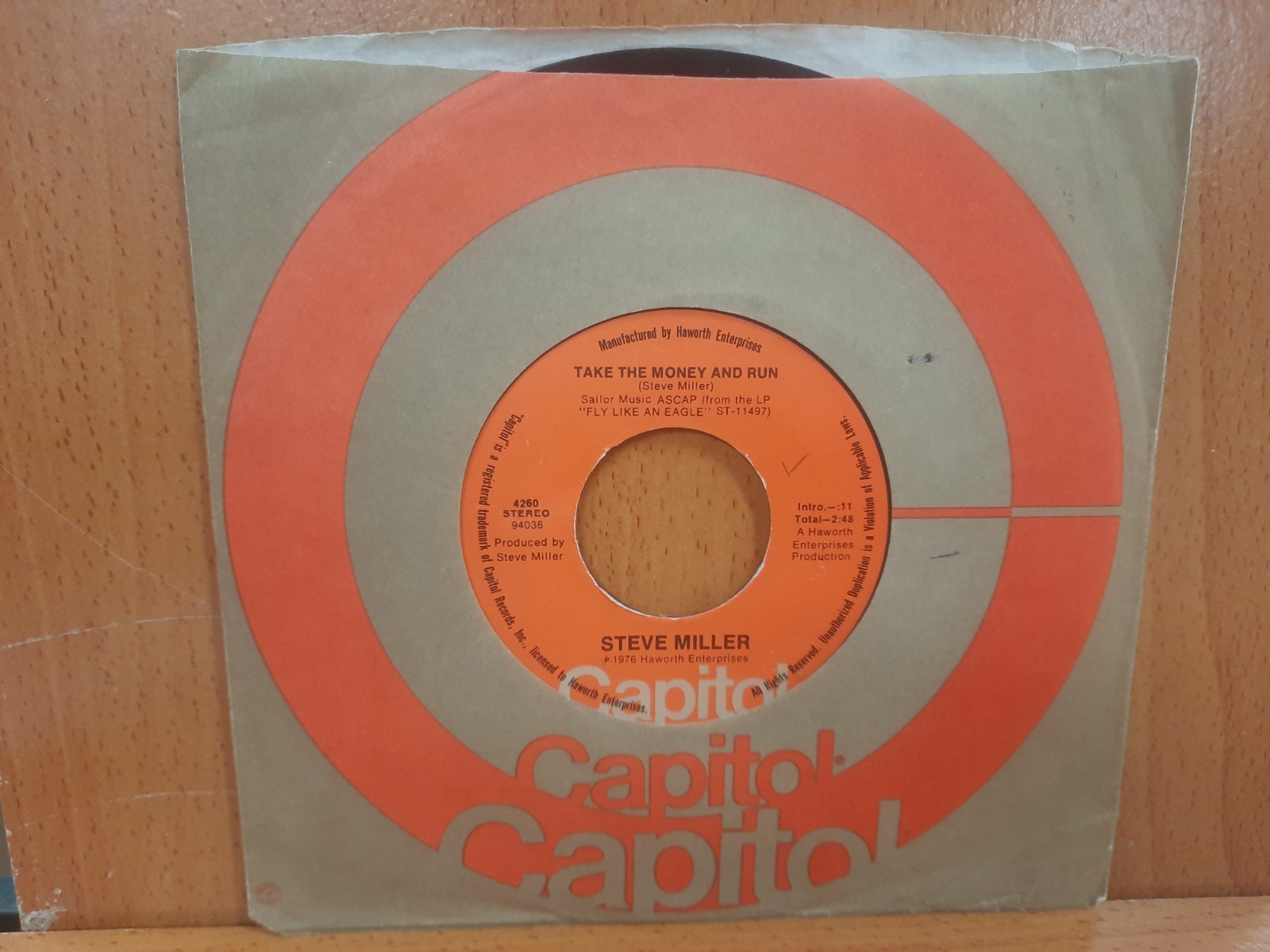 45 / Steve Miller Band / 1976 / Take The Money And Run / Sweet Maree