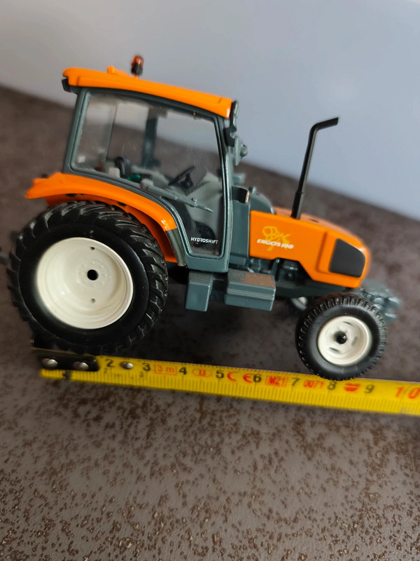 Tracteur Renault Ergos 100 H