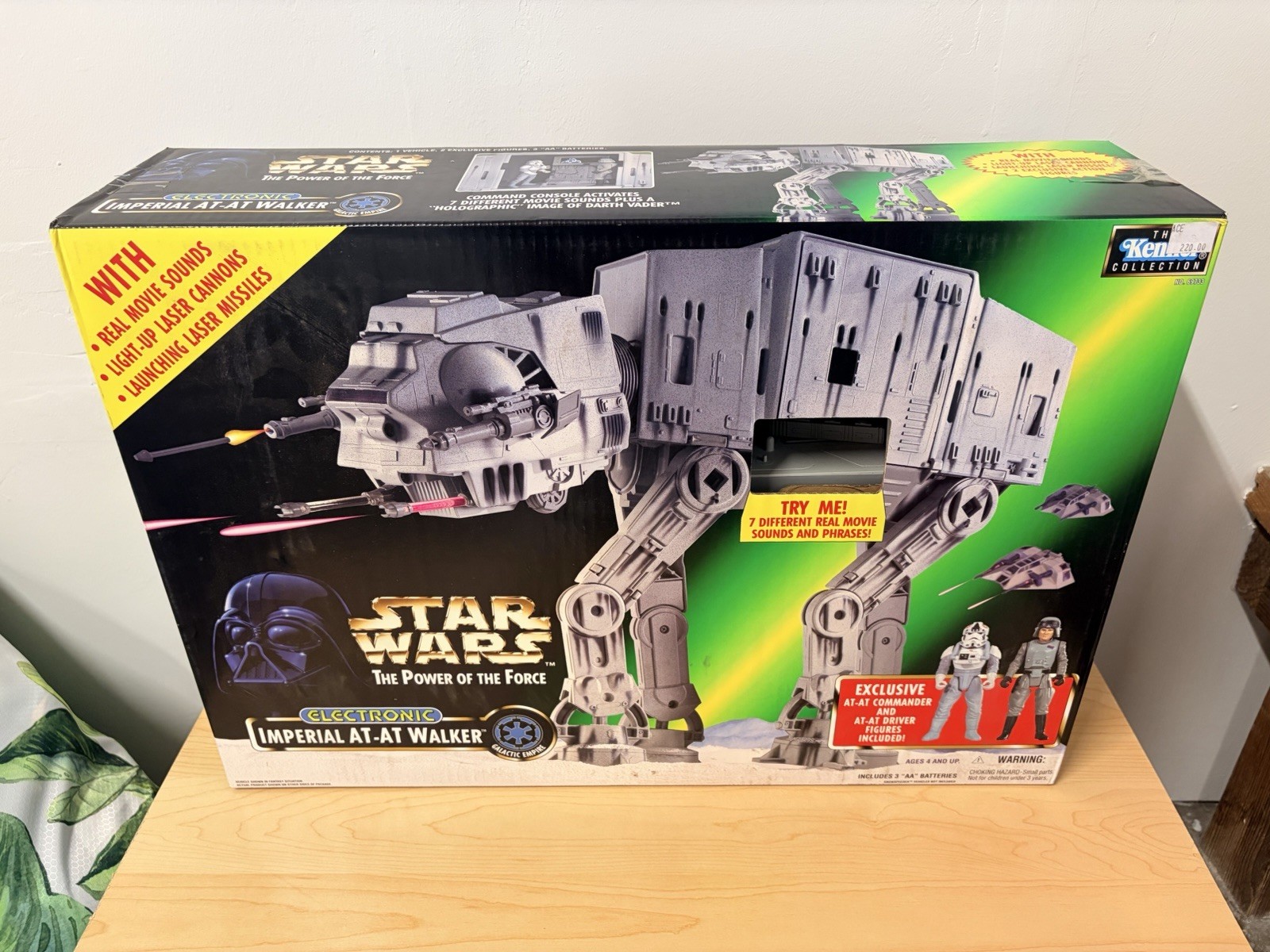 Kenner Star Wars Imperial AT-AT Walker 1997 Power Of The Force Electronic SEALED