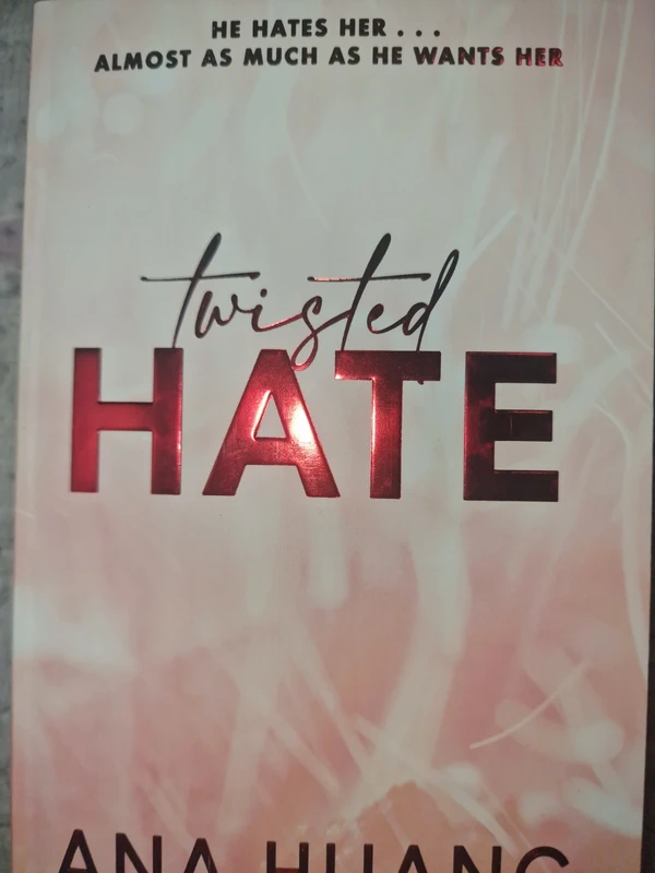 Anna Huang - Twisted Hate in English!