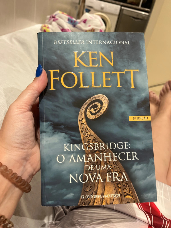 Kingsbridge: o amanhecer de uma nova era de Ken Follet