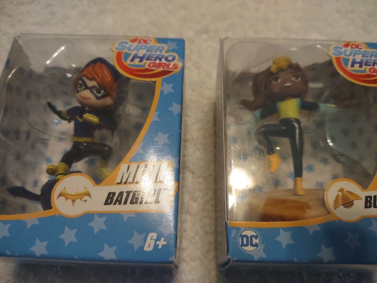 BNIB DC Superhero Girls Mini Figures Batgirl & Bumblebee By Mattel Collectible