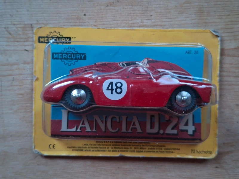 Modellino auto Lancia Mercury Hachette