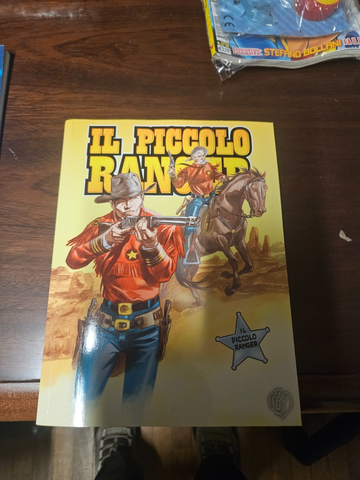 PICCOLO RANGER SERIE IF N 100 CON POSTER