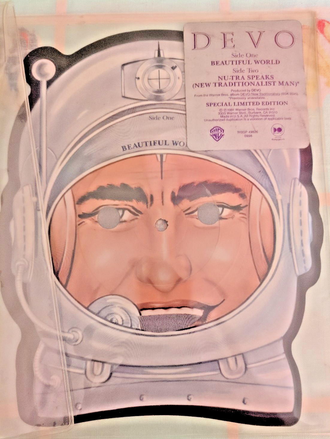New Devo Beautiful World (7” Space Shape Picture Disc 1981 Warner) Never Played!