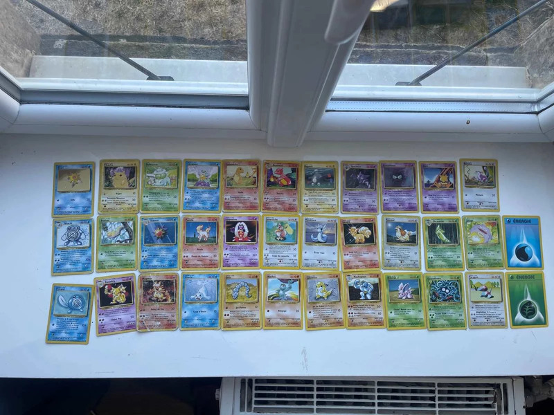 Lot de 35 cartes Pokémon set de base