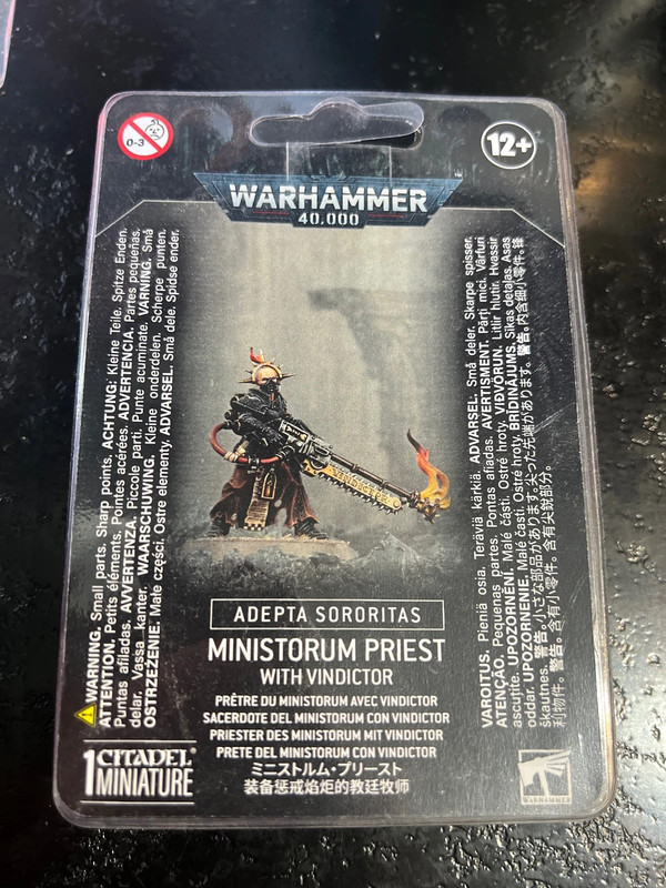 Figurine ministorum priest sœurs de bataille Warhammer 40k