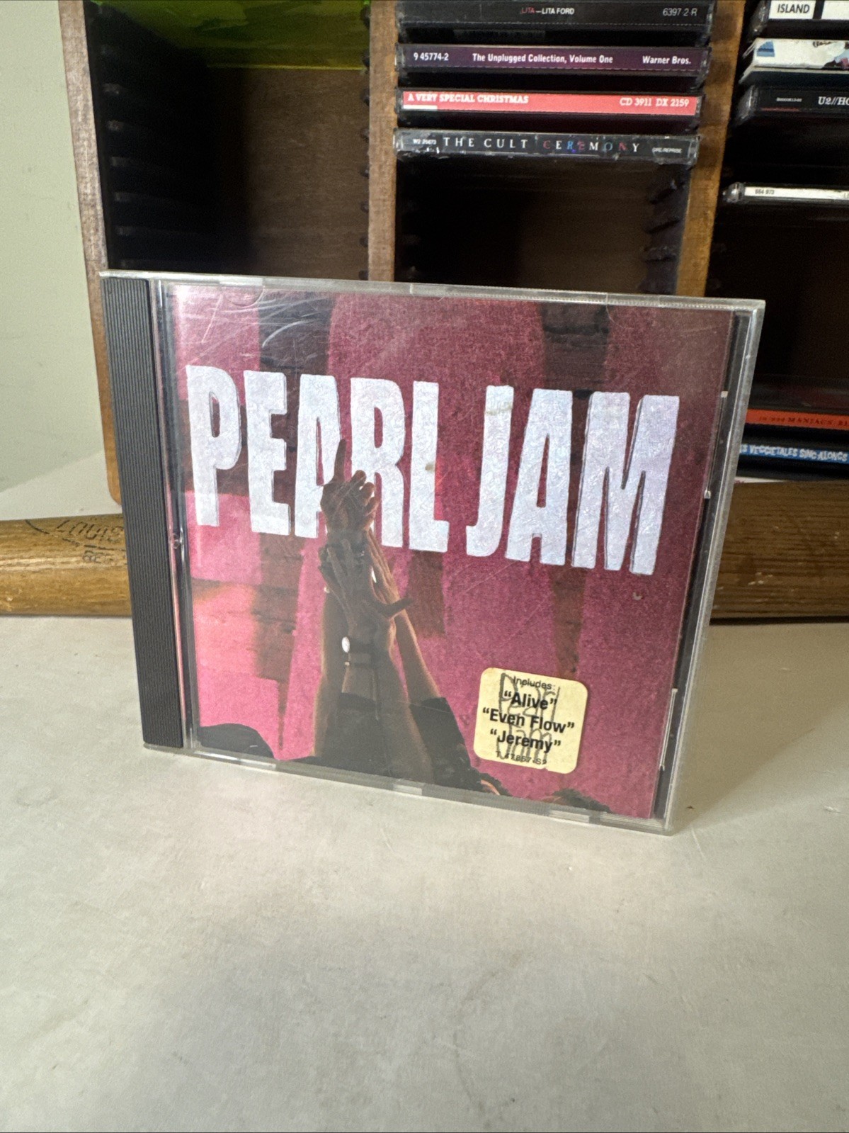 PEARL JAM☆TEN☆CD~USED EXCELLENT CONDITION (EPIC 1991)
