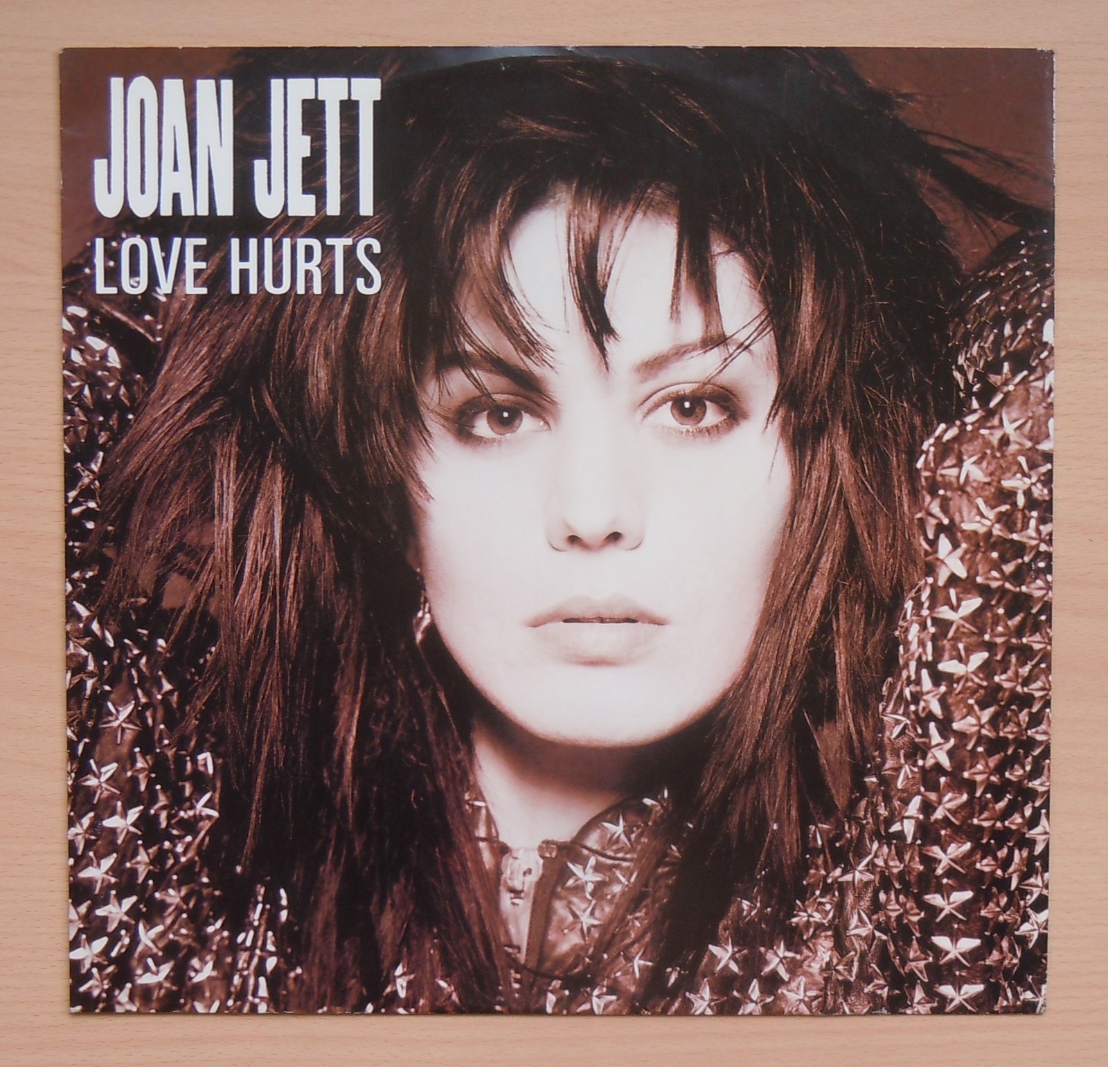 Joan Jett – Love Hurts 12" PS UK