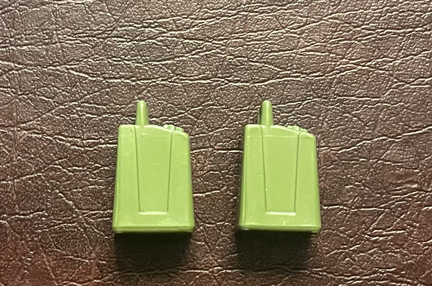 1 GI Joe VAMP GAS TANK CANISTERS (2) - 1982 Hasbro Action Figure Parte