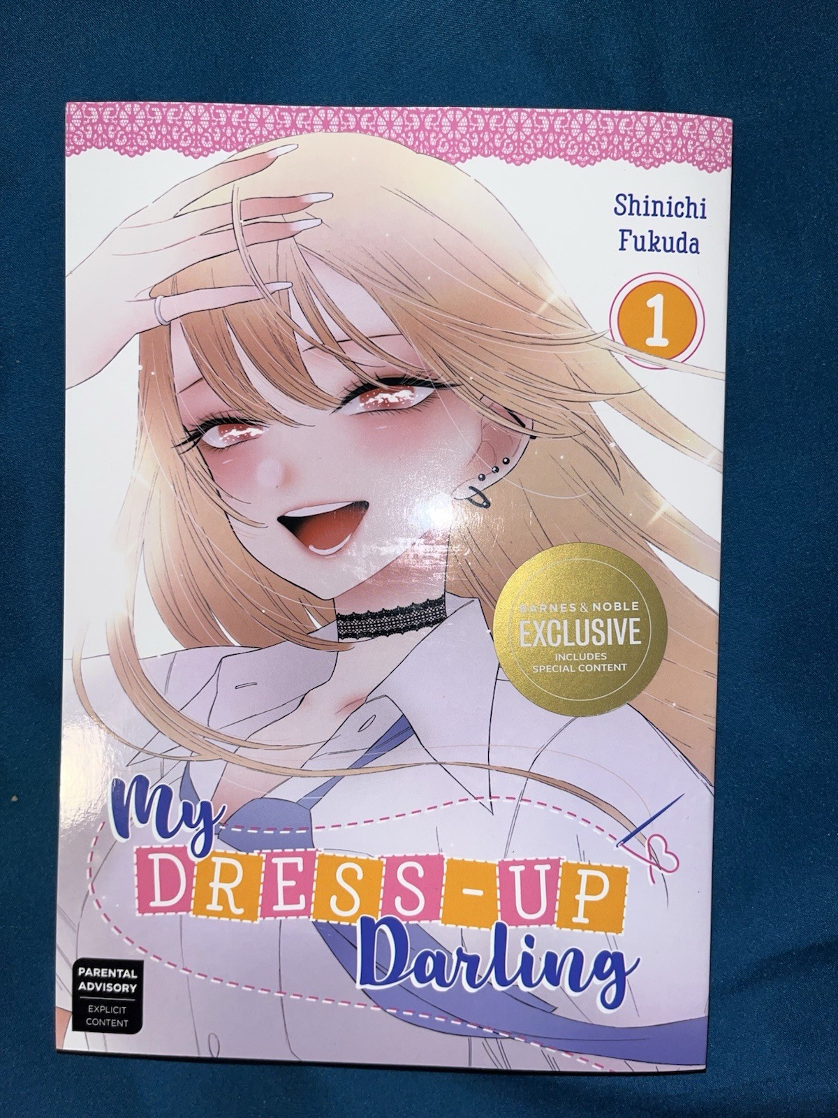 My Dress-Up Darling Vol. 1 Barnes & Noble Edizione Esclusiva | Manga Inglese