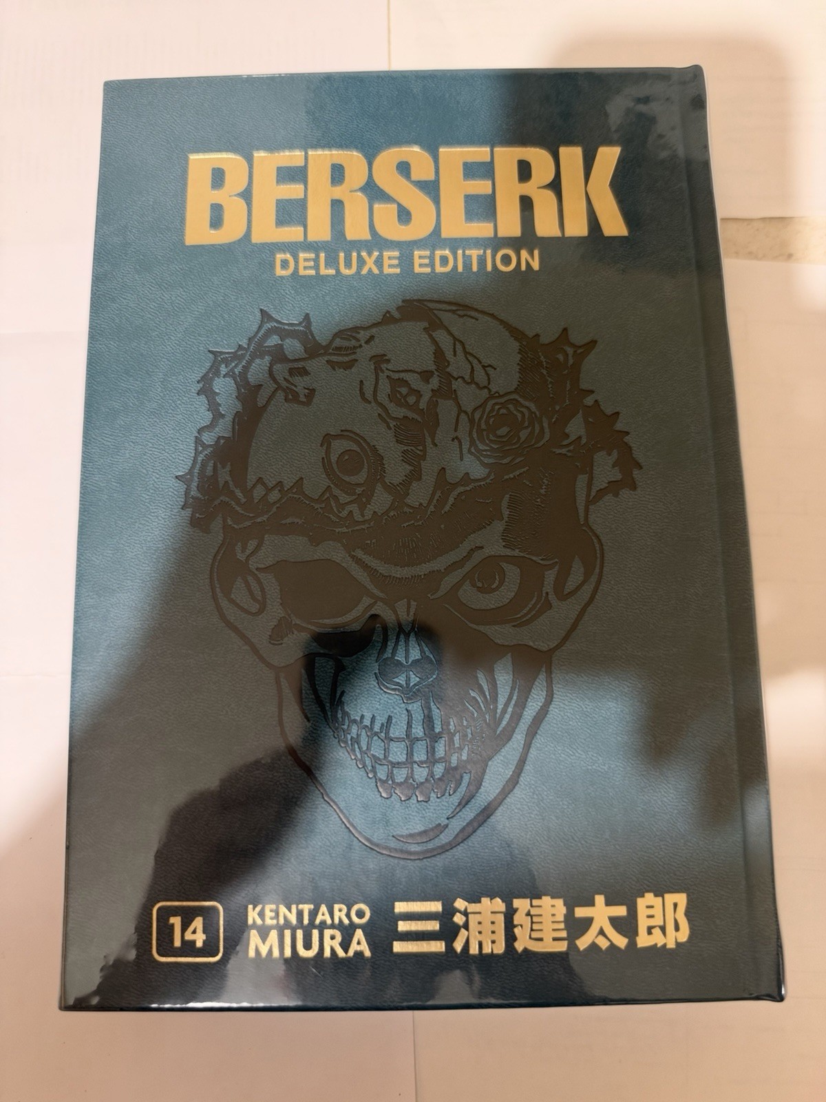 Berserk Deluxe Edition n.14 copertina rigida Limited Variant Instant Italia IT