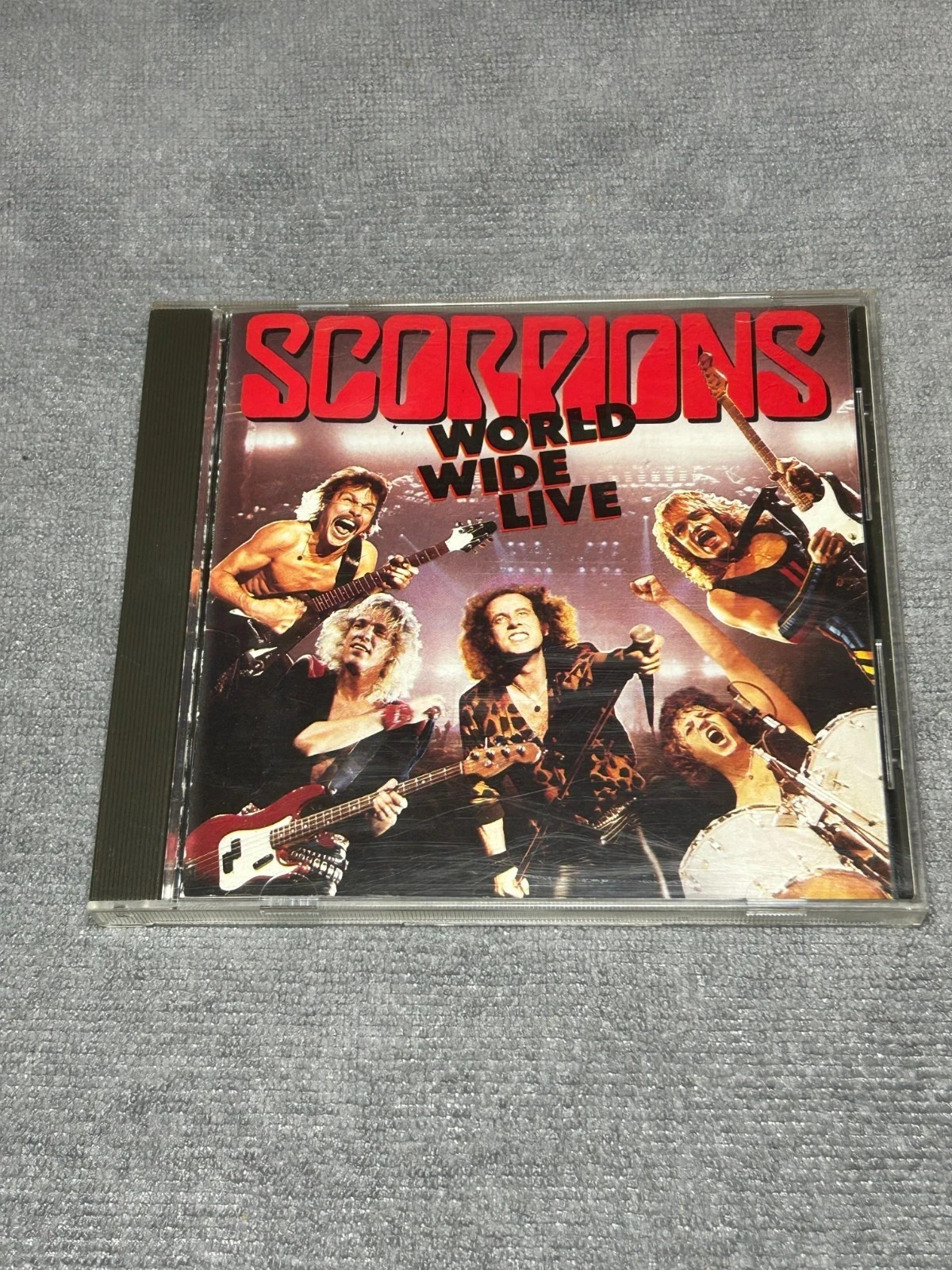 Scorpions - World Wide Live - Mercury Rock You Like a Hurricane Rudolf Schenker
