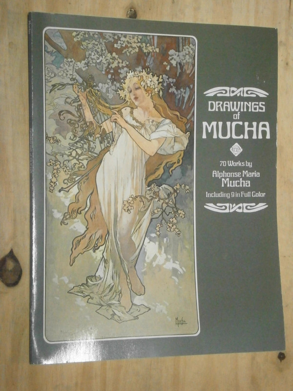 Drawings of Mucha